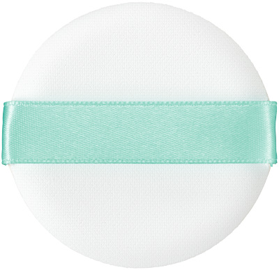 ボタニック サイエンス 薬用 美容液クッションコンパクト　販売名：ＨＡＫＵ エッセンスF���������������������������������������