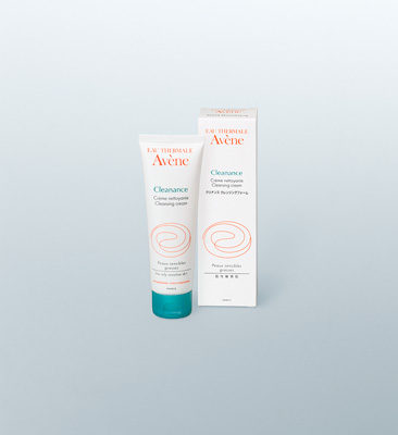 クリナンス クレンジングフォーム���������������