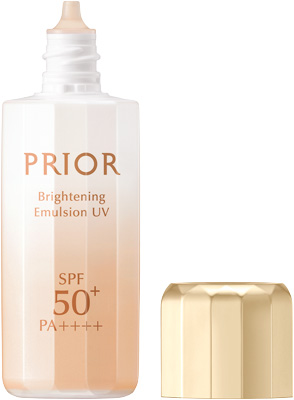 高保湿 おしろい美白乳液 シースルーカバー�������������������